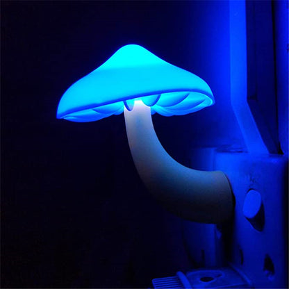 LED Mushroom Night Light | Plug-In Wall Socket Lamp with Light Sensor – Warm White