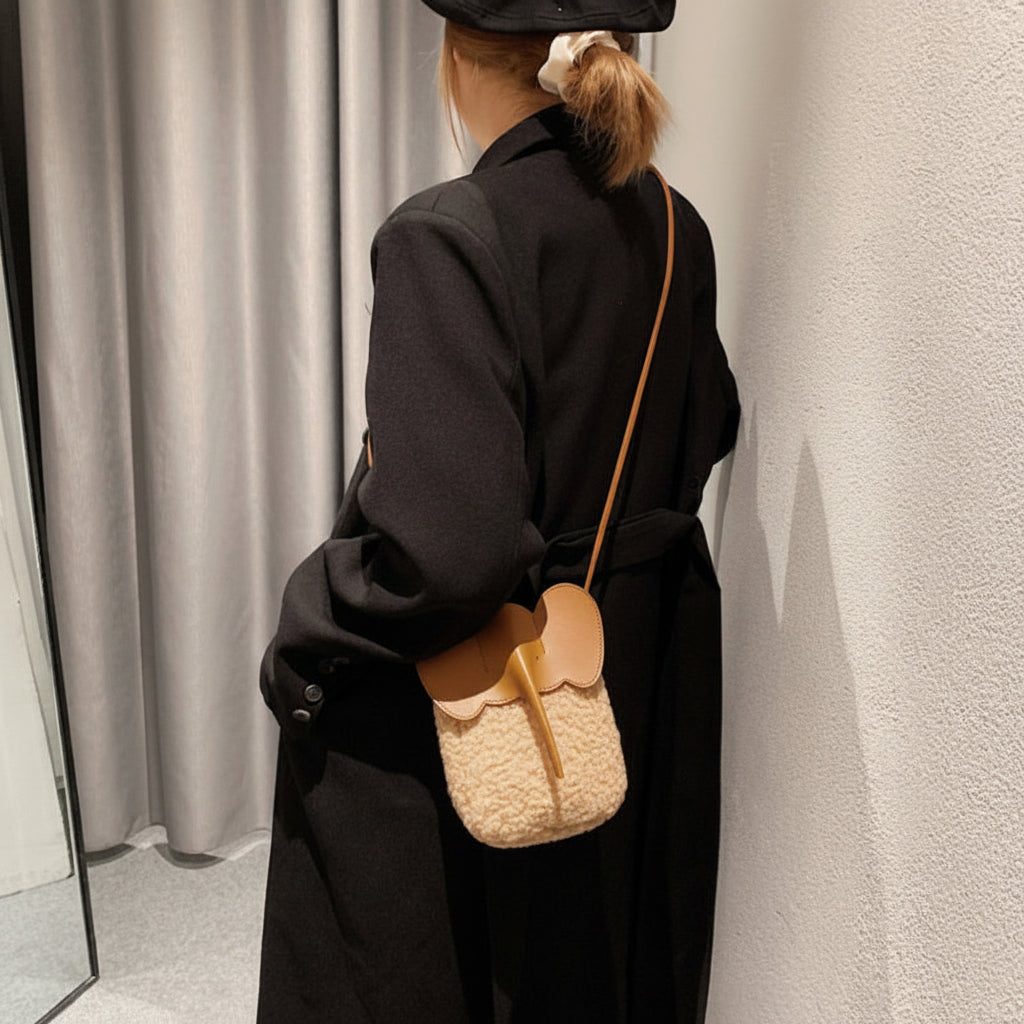 Elephant Trunk Crossbody Bag | Women's Cute Phone Bag